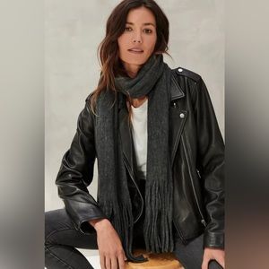 New in bag! Lucky Brand - Solid Brushed Scarf - Dark Grey Felt with Fringe